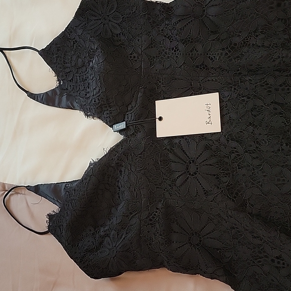 Dress - Brand New! - Picture 4 of 7